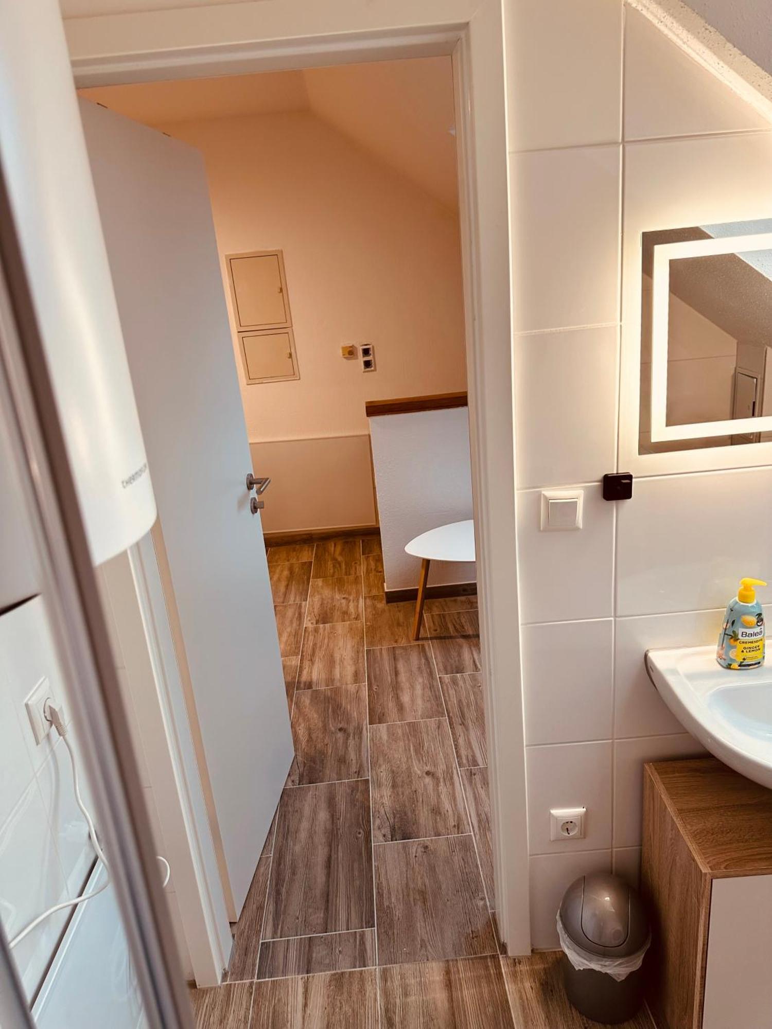 Felix Living 9, Modern & Cozy, 3 Zimmer Wohnung, Parkplatz Salzweg エクステリア 写真
