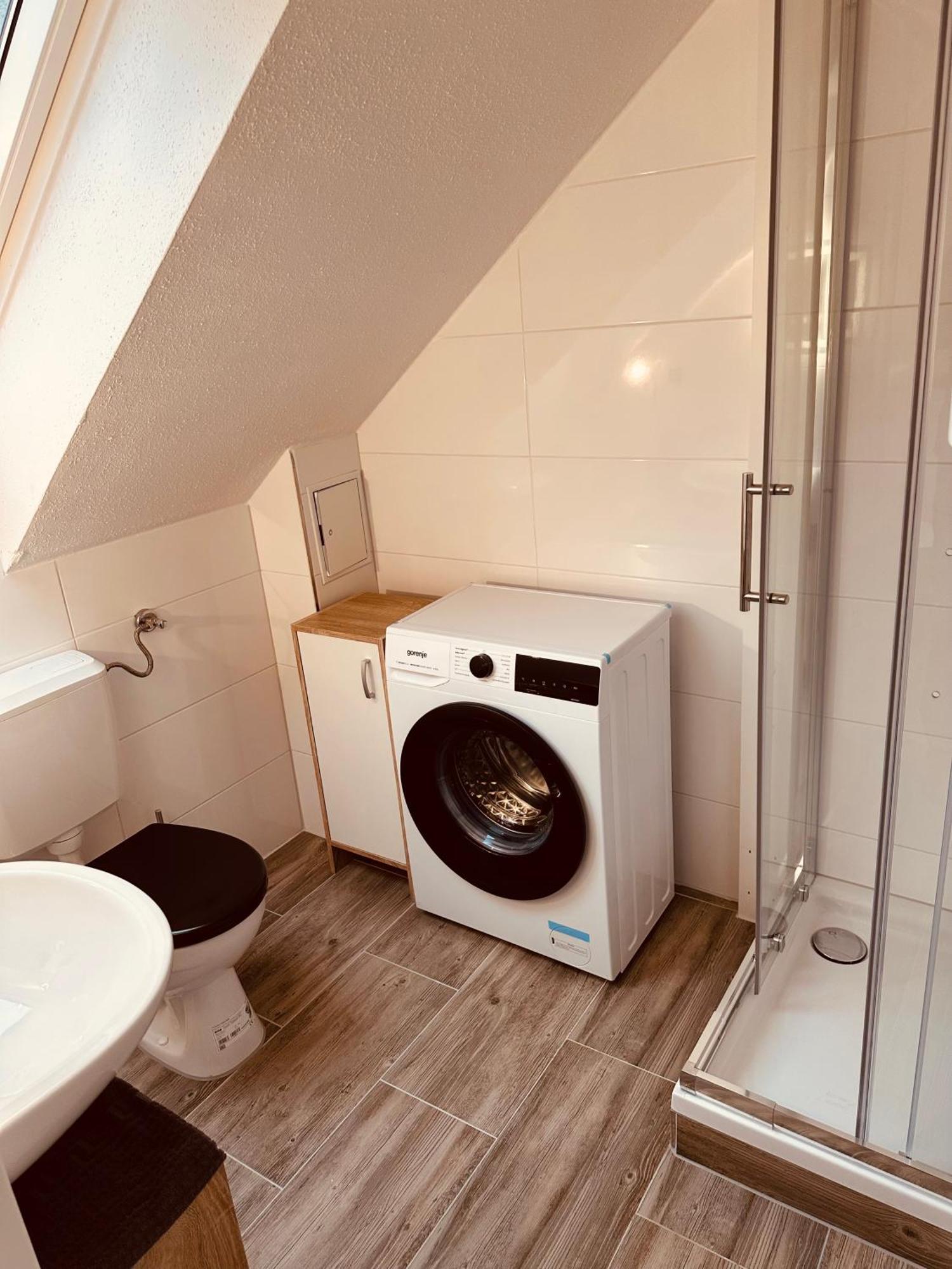 Felix Living 9, Modern & Cozy, 3 Zimmer Wohnung, Parkplatz Salzweg エクステリア 写真
